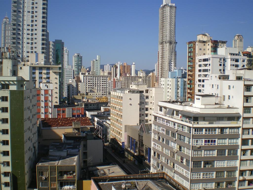 Apartamento Dante Tomio Balneário Camboriú Extérieur photo